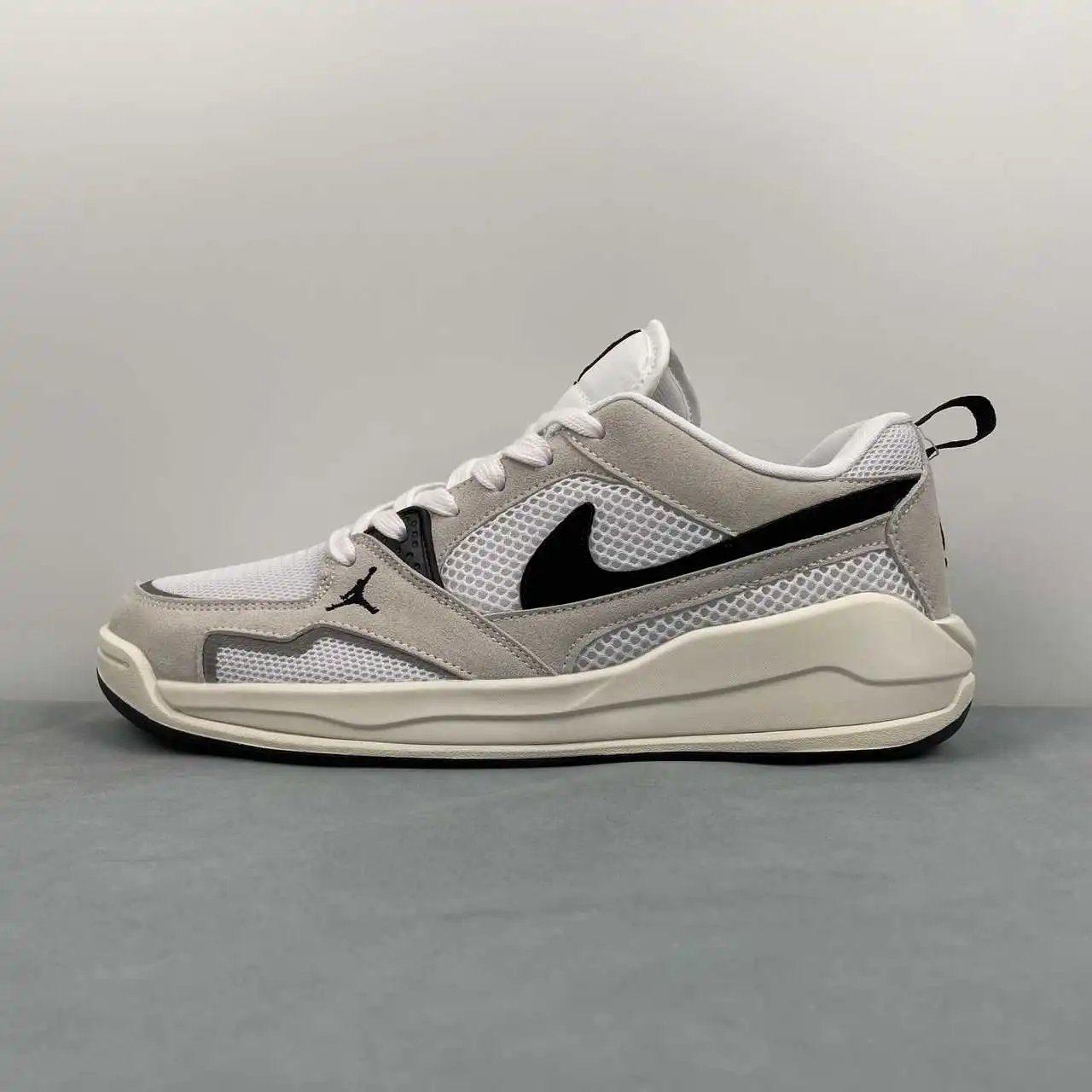 Air Jordan CMFT Era HJ6777-100 5