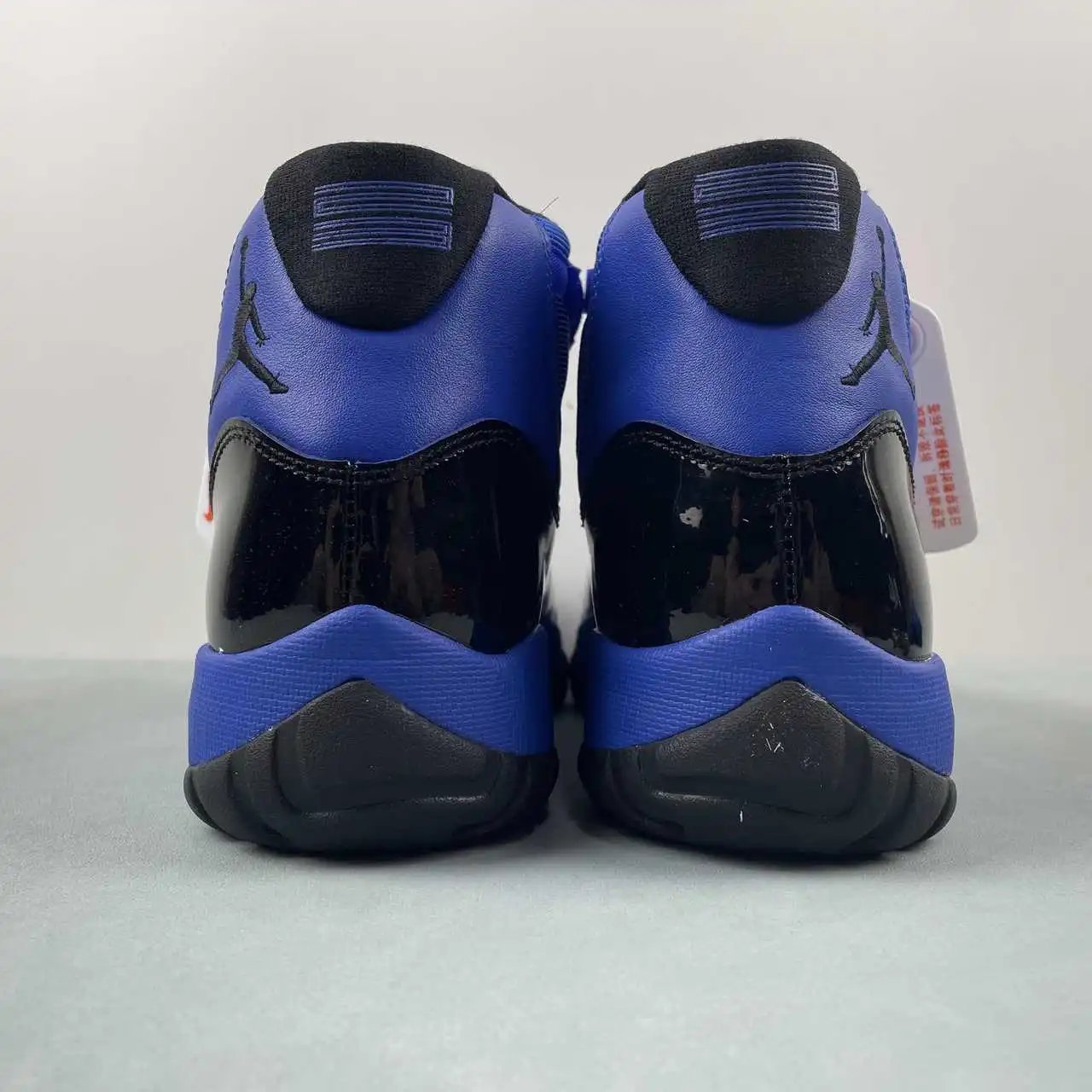 Air Jordan 11 CT8012-400 thumbnail 3