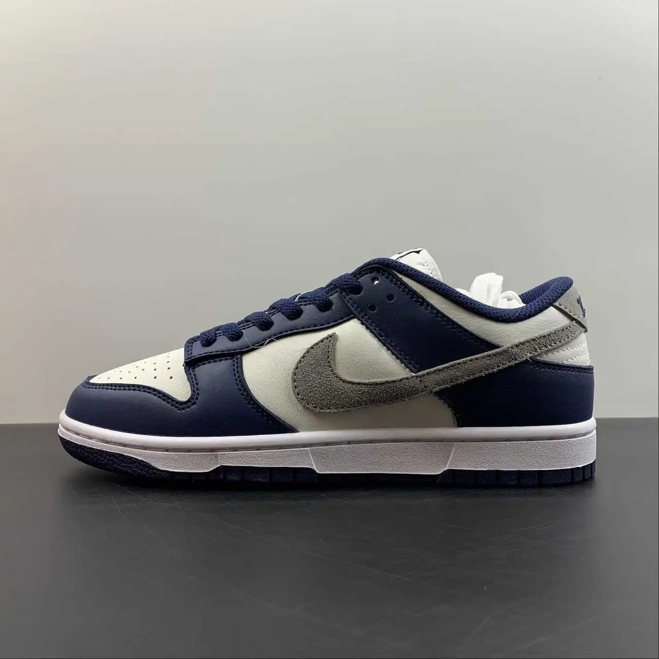 Nike Dunk Low FD9746-400 thumbnail 4