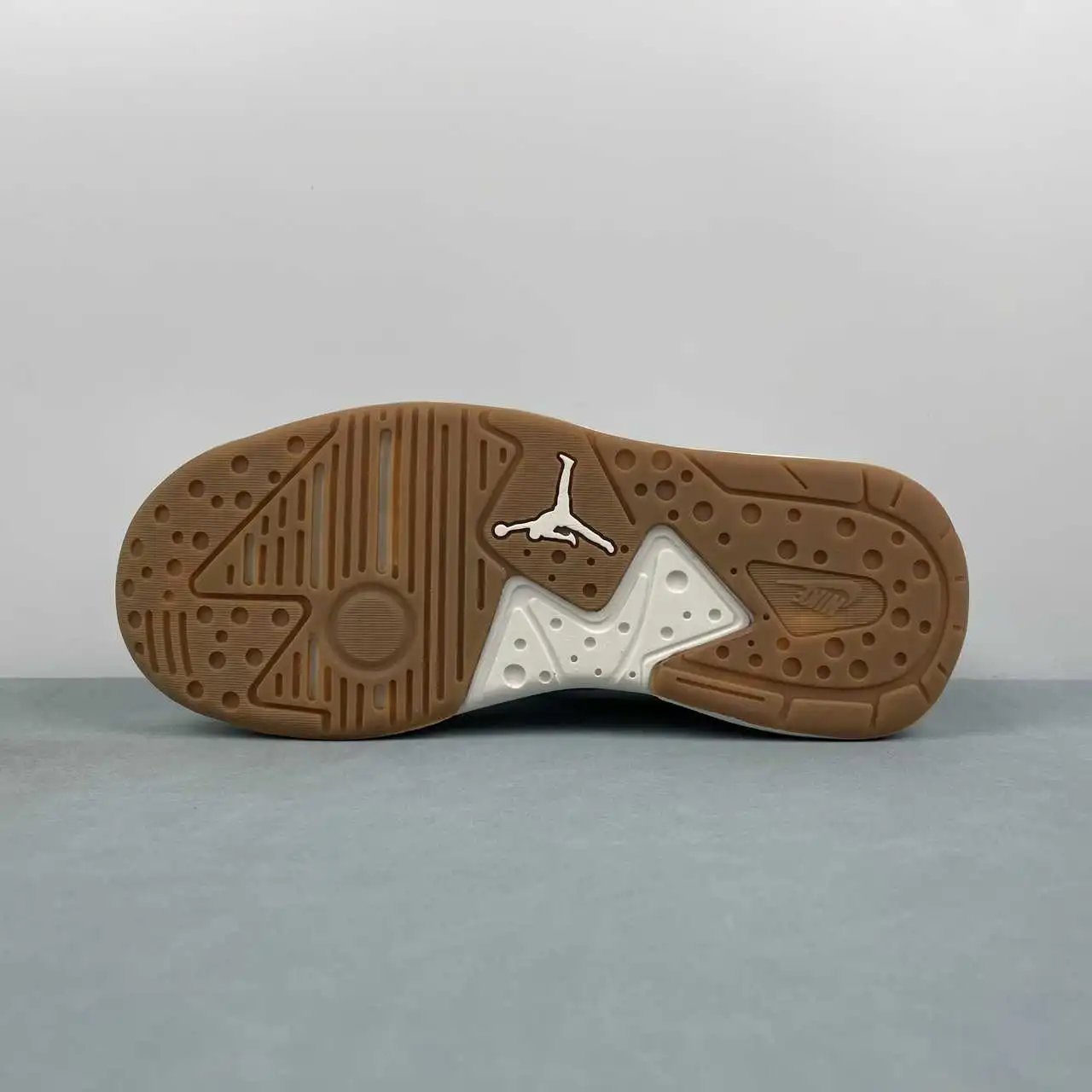 Air Jordan Flight Court HJ6778-002 11