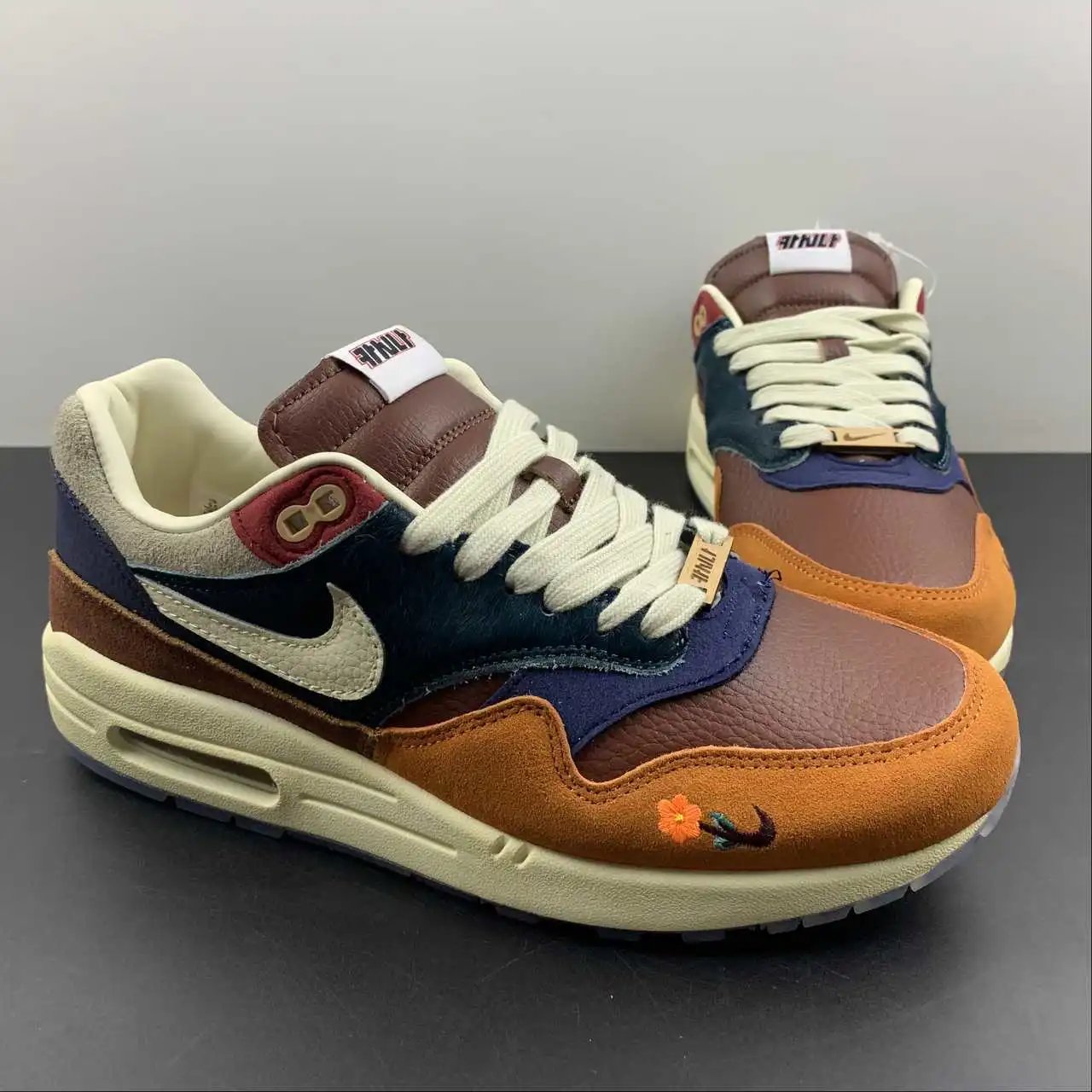 Nike Air Max1 DQ8475-800 thumbnail 2