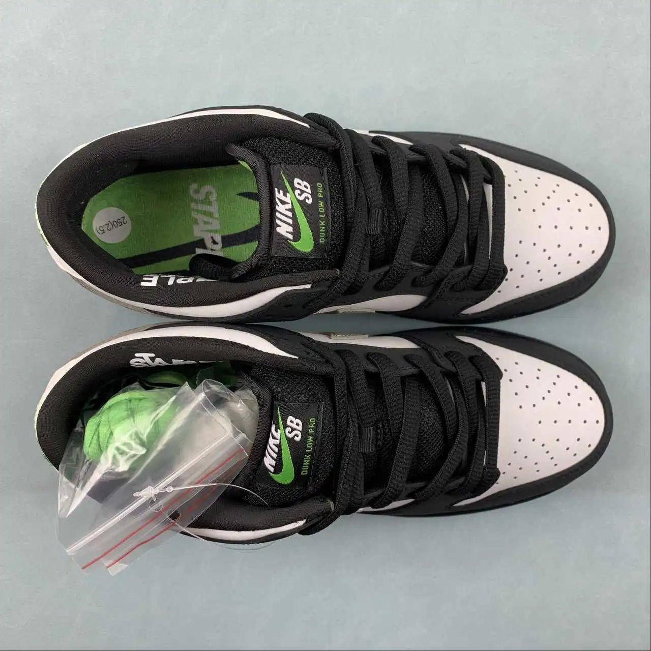 Nike Dunk Low BV1310-013 9