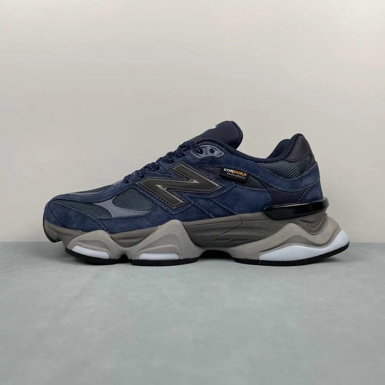 New Balance 9060 U906023D thumbnail 4
