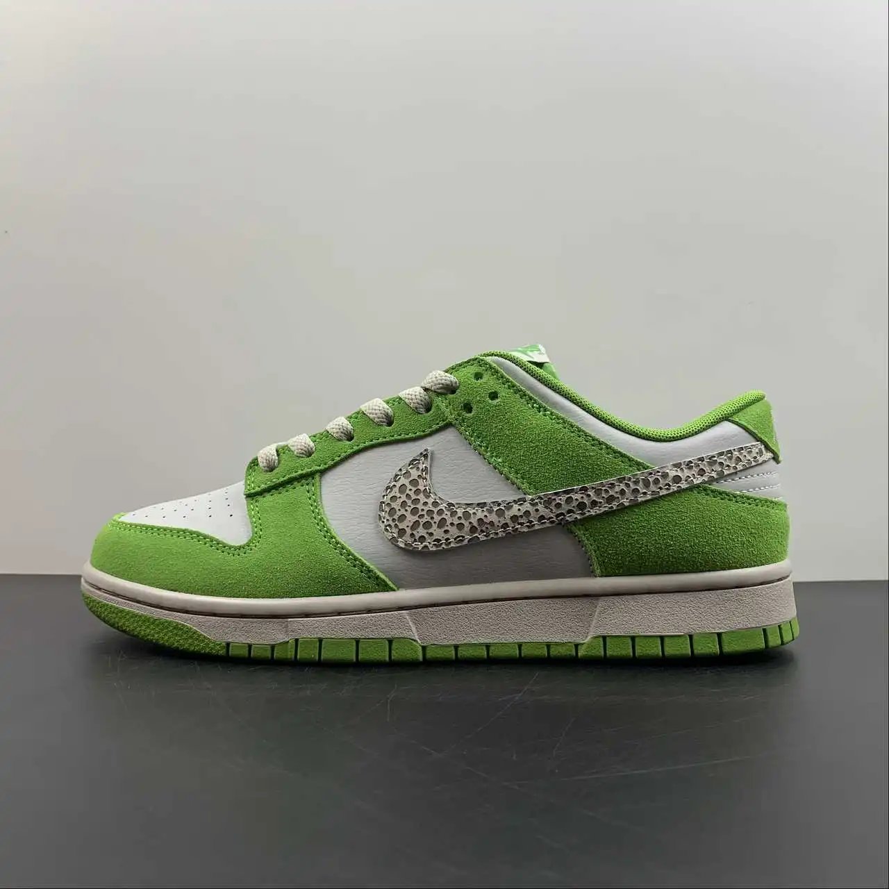 Nike Dunk Low DR0156-300 4