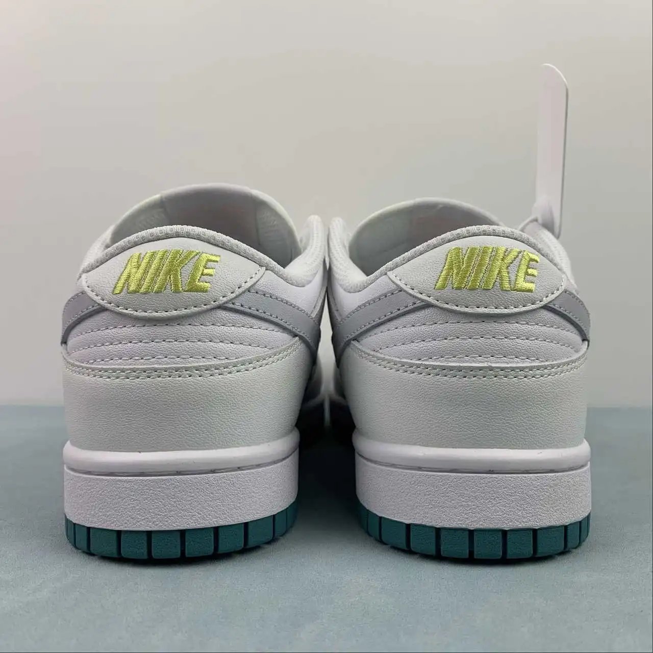 Nike Dunk Low FD9911-101 11