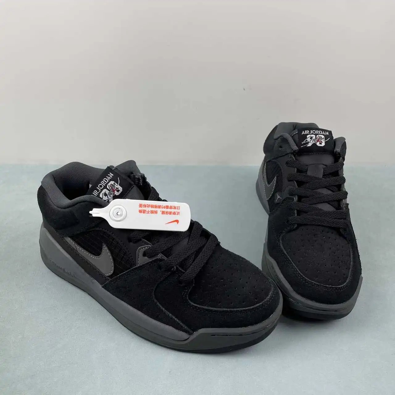 Air Jordan 1 Low DX4397-001 thumbnail 2