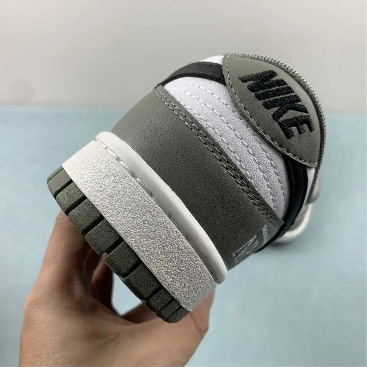 Nike Dunk Low FZ4624-001 10