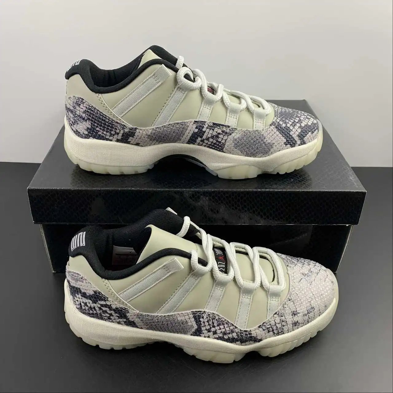 Air Jordan 11 CD6846-002