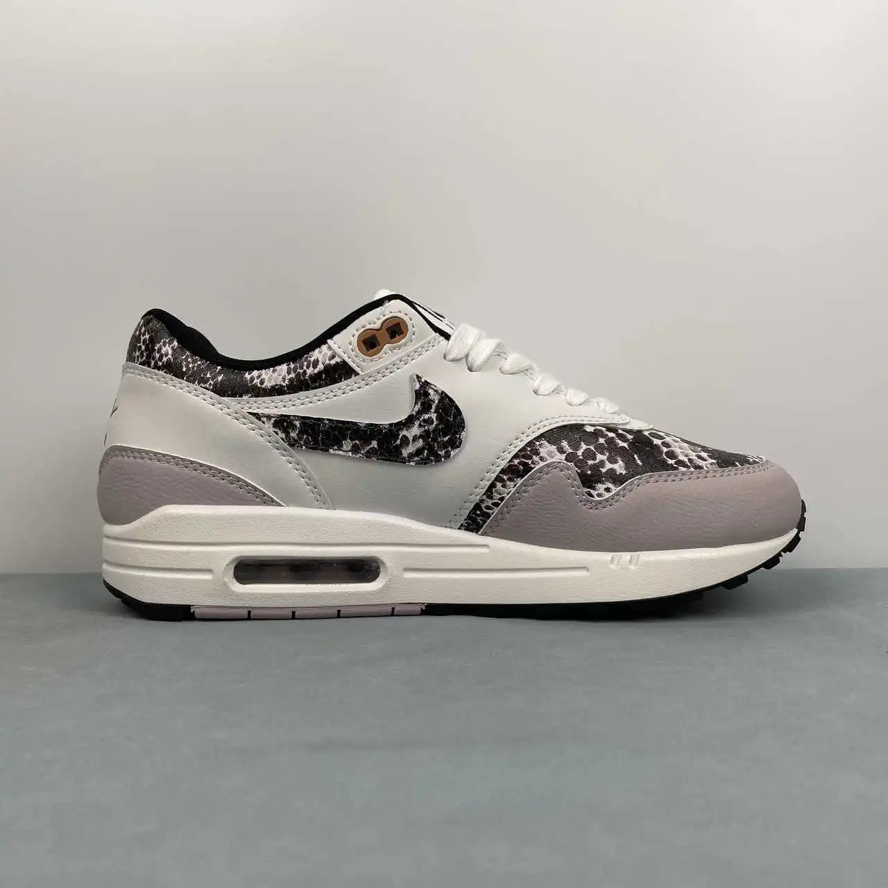 Nike Air Max1 HF5338-100 thumbnail 4