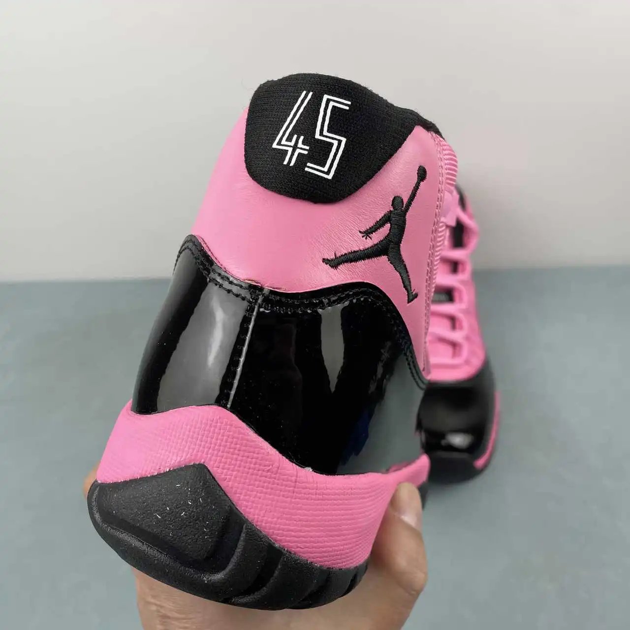Air Jordan 11 CT8012-500 11
