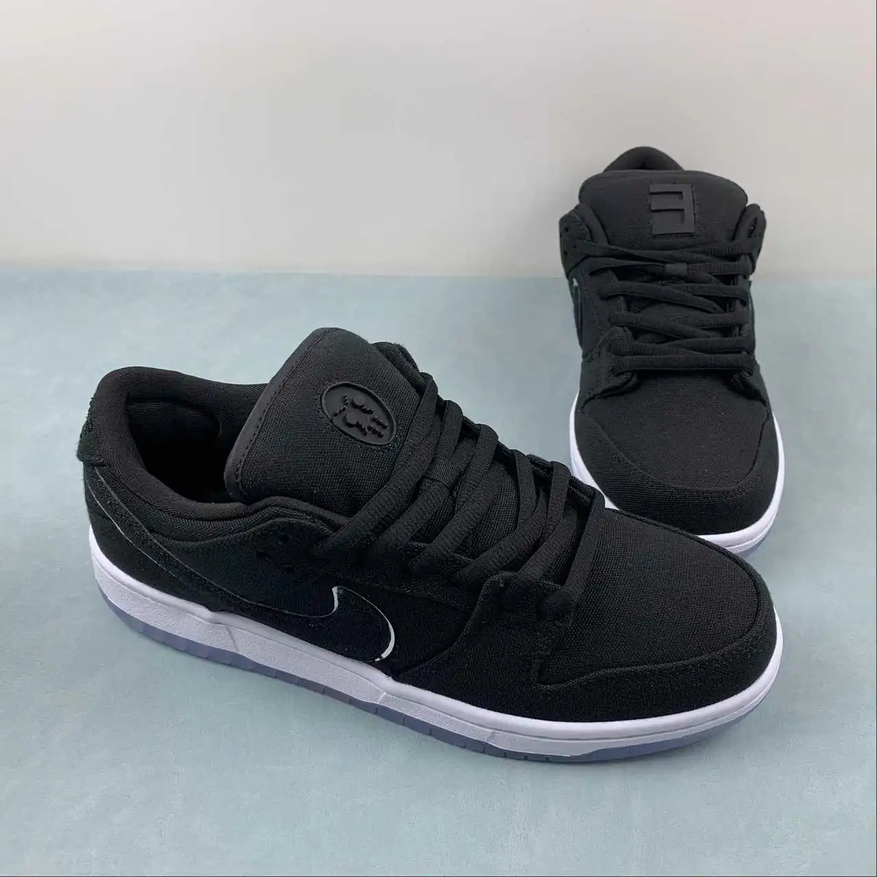 Nike Dunk Low FN4193-013 thumbnail 2
