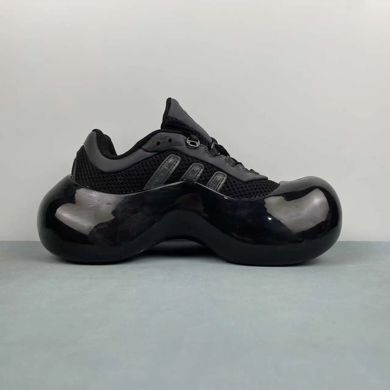 adidas Originals AVAVAV Moonrubber JI1494 thumbnail 4