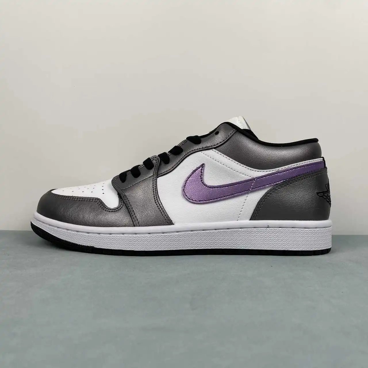 Air Jordan 1 Low HJ5910-105 5