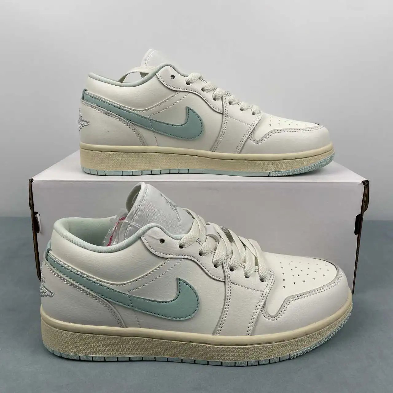 Air Jordan 1 Low DC0774-134