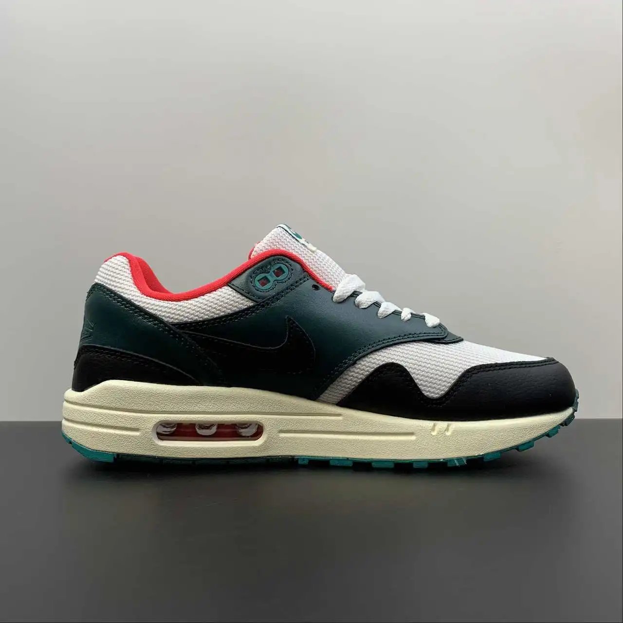Nike Air Max1 FB8914-100 thumbnail 4