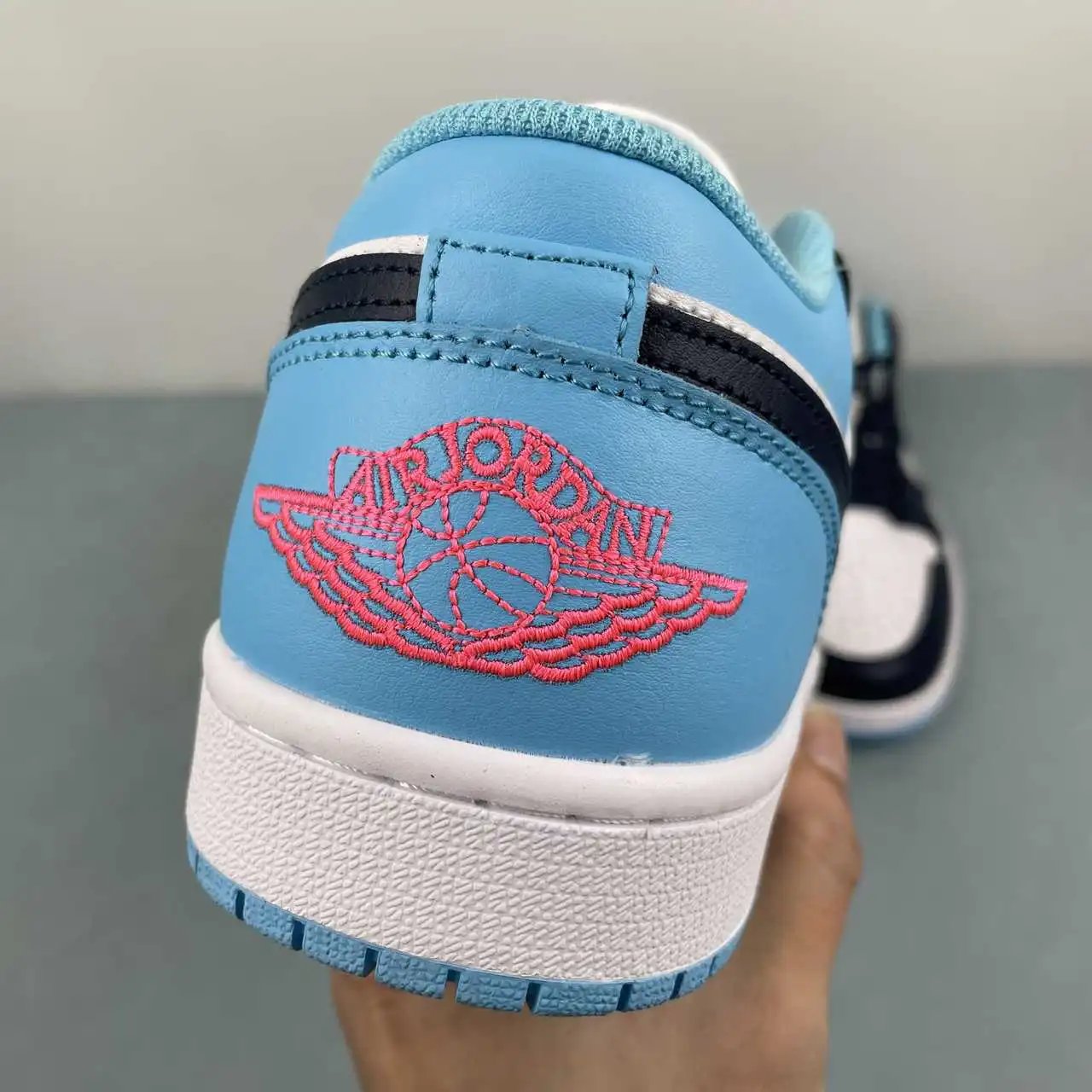 Air Jordan 1 Low 553558-149 8