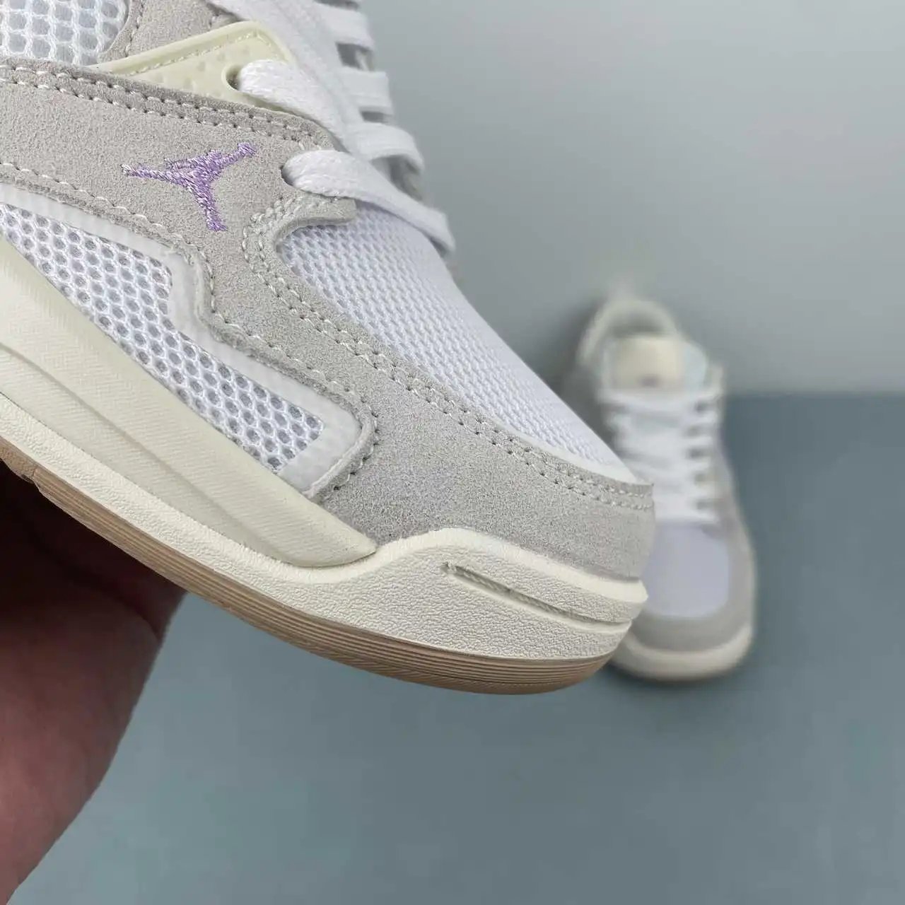 Air Jordan CMFT Era HQ0506-105 7