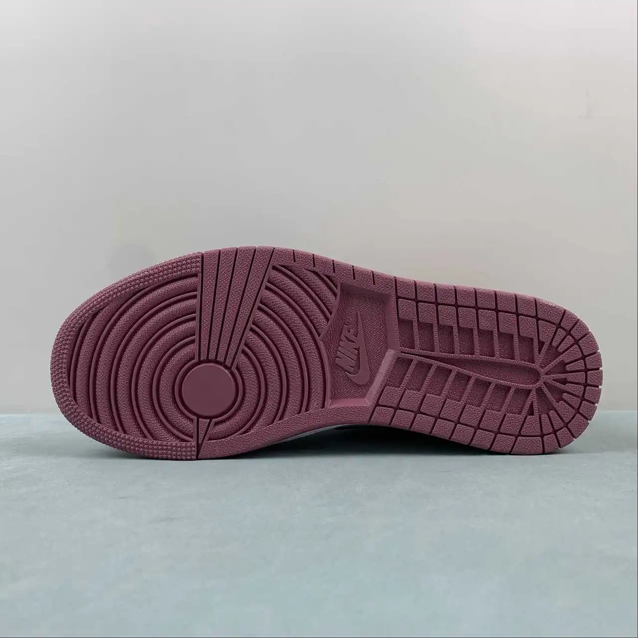 Air Jordan 1 Low FB9908-102 11