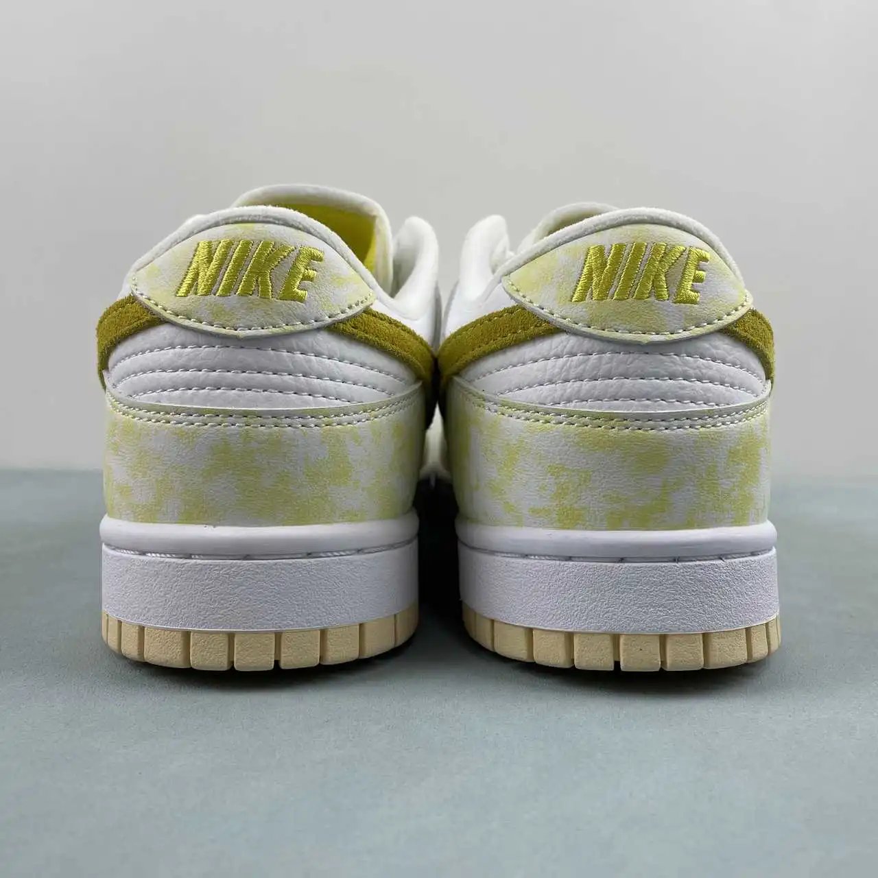 Nike Dunk Low DM9467-700 11