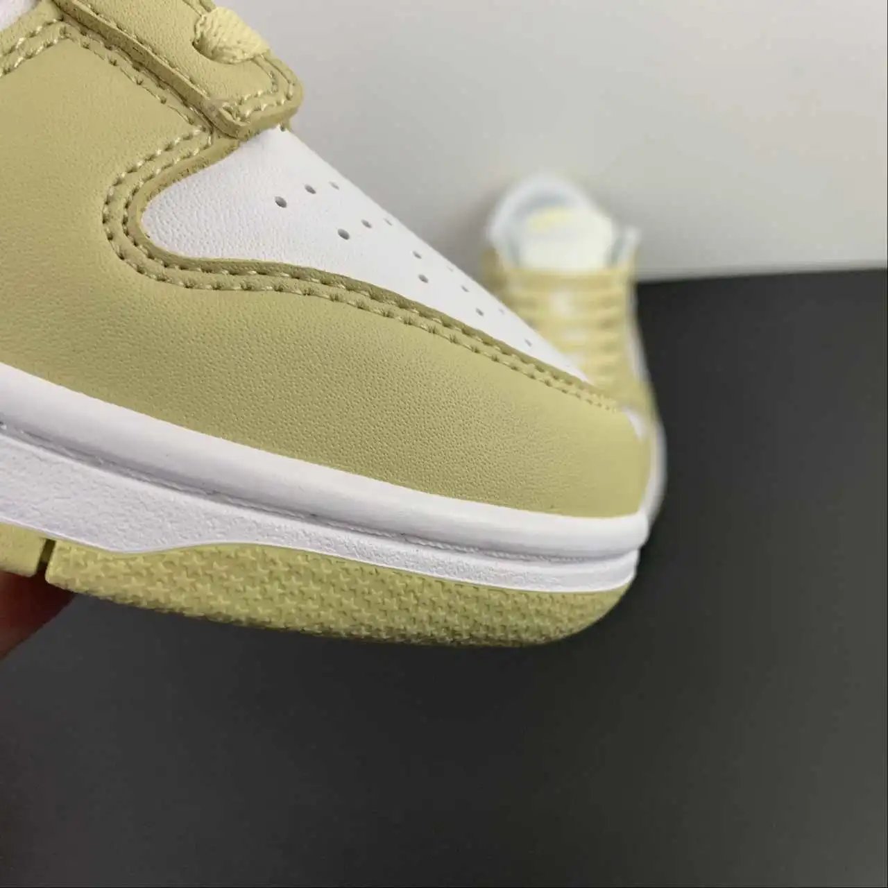Nike Dunk Low DV0833-100 7