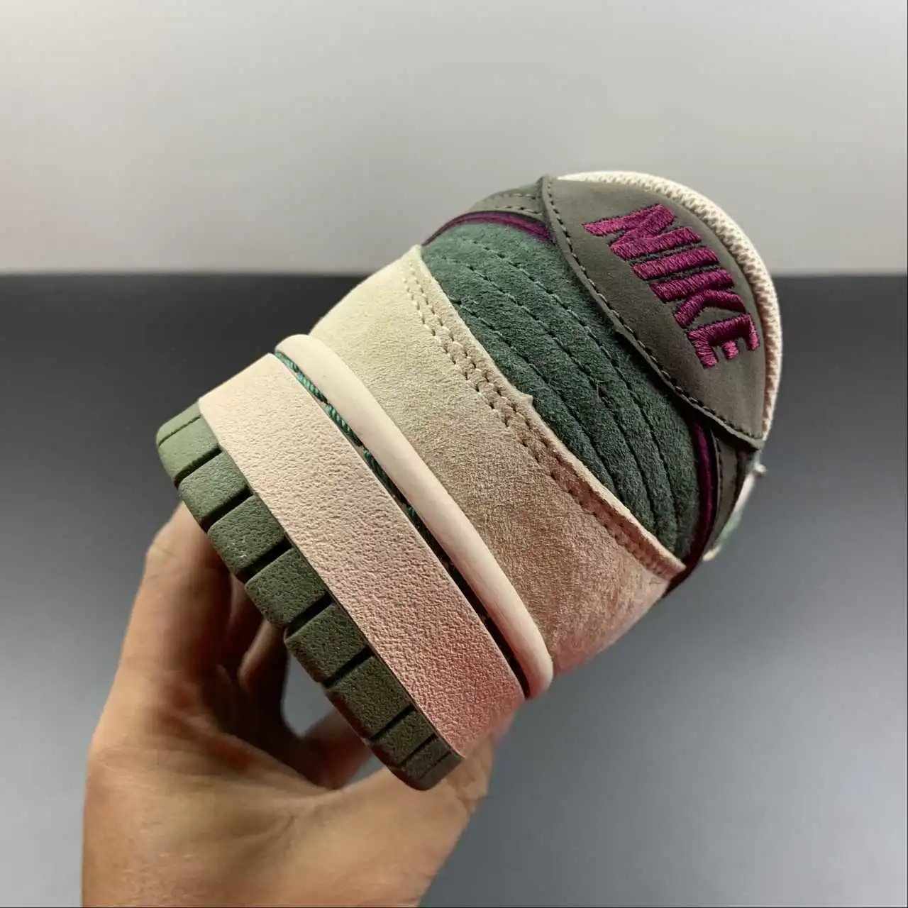 Nike Dunk Low LF0039-029 10