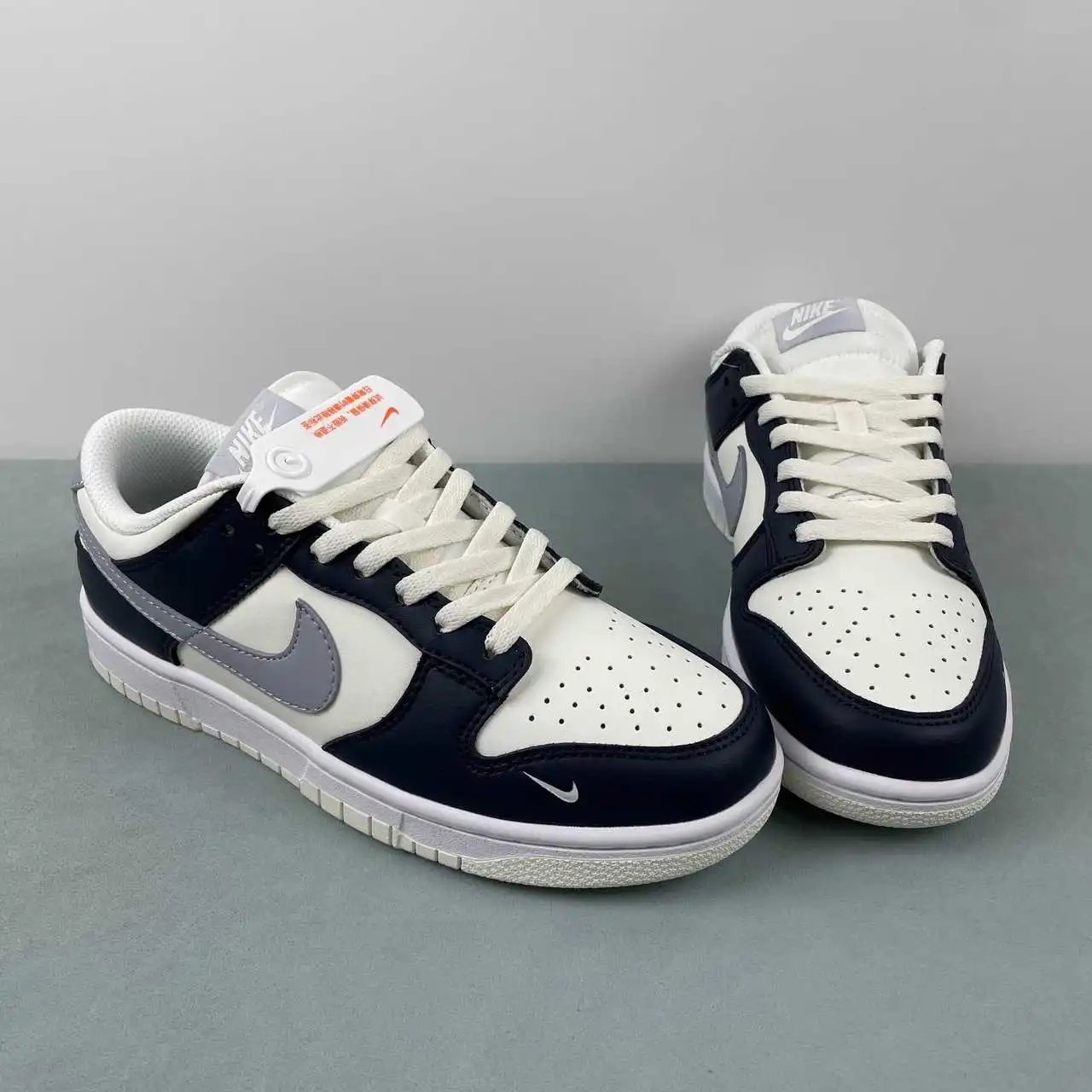 Nike Dunk Low HV2390-100 thumbnail 2