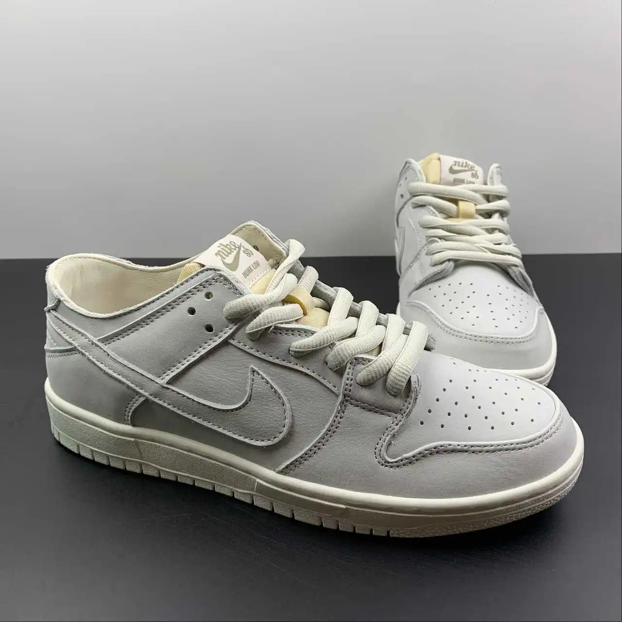 Nike Dunk Low AA4275-001 thumbnail 2