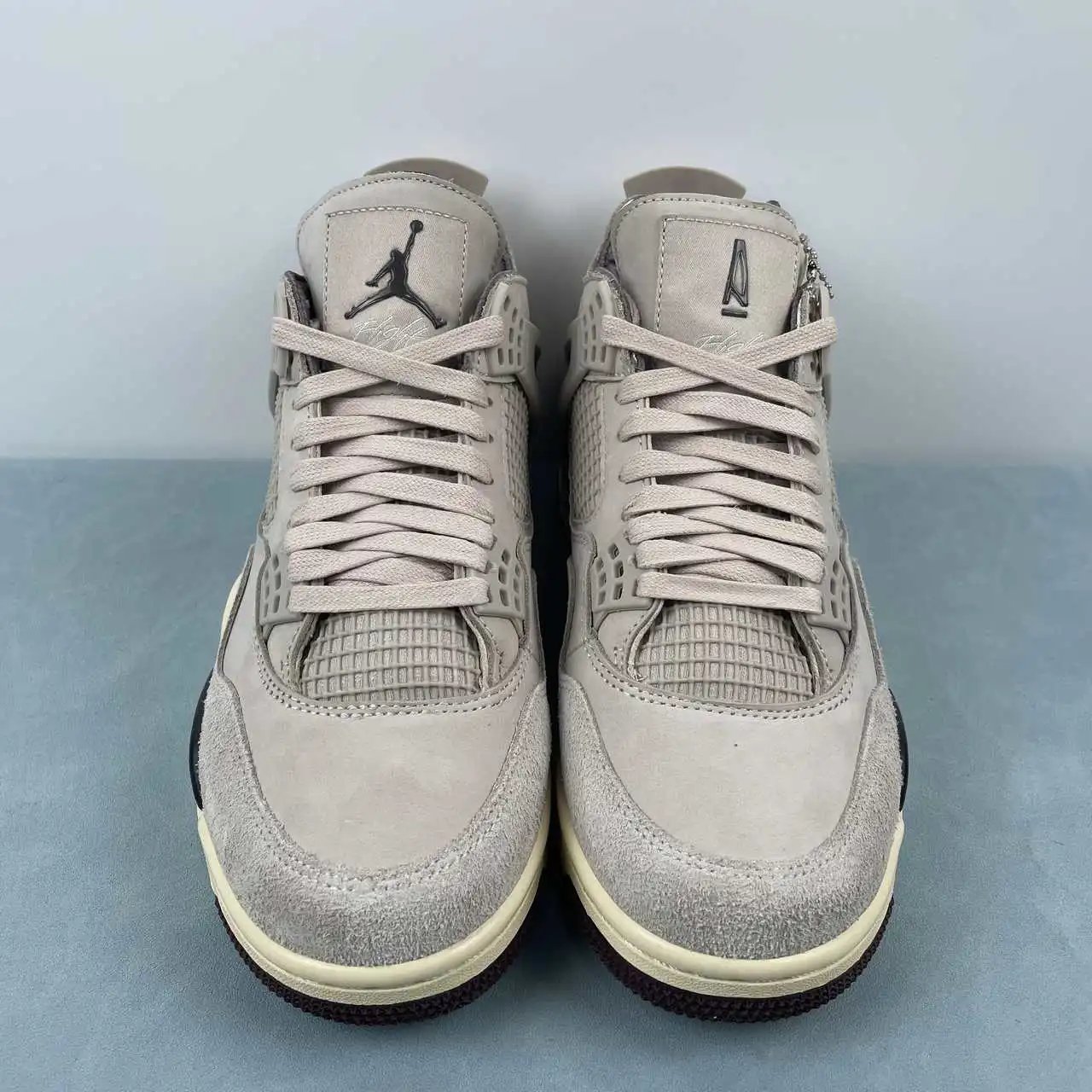 Air Jordan 4 FZ4810-200 thumbnail 4