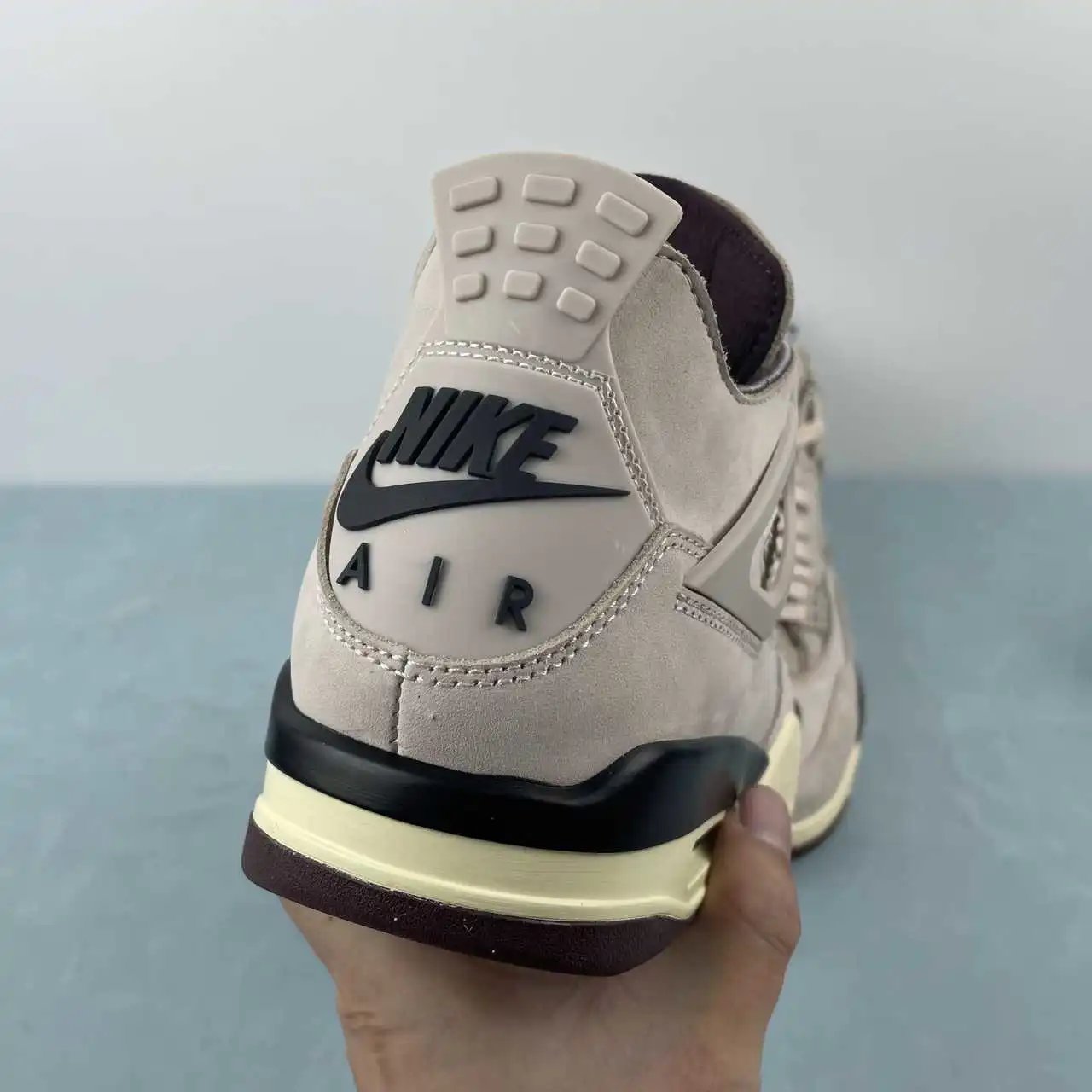 Air Jordan 4 FZ4810-200 9
