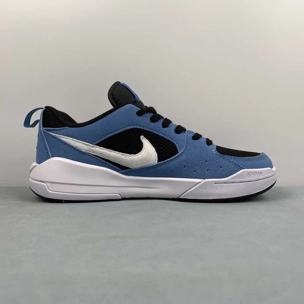 Air Jordan Flight Court HQ0506-004 6