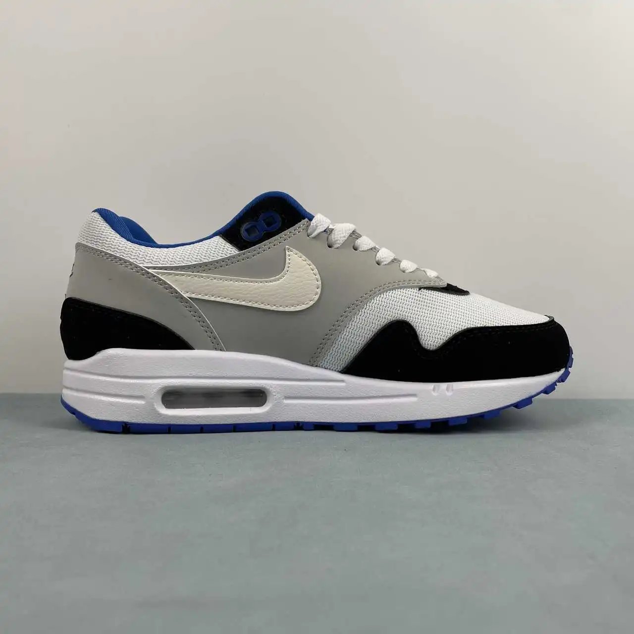 Nike Air Max1 875855-001 thumbnail 4