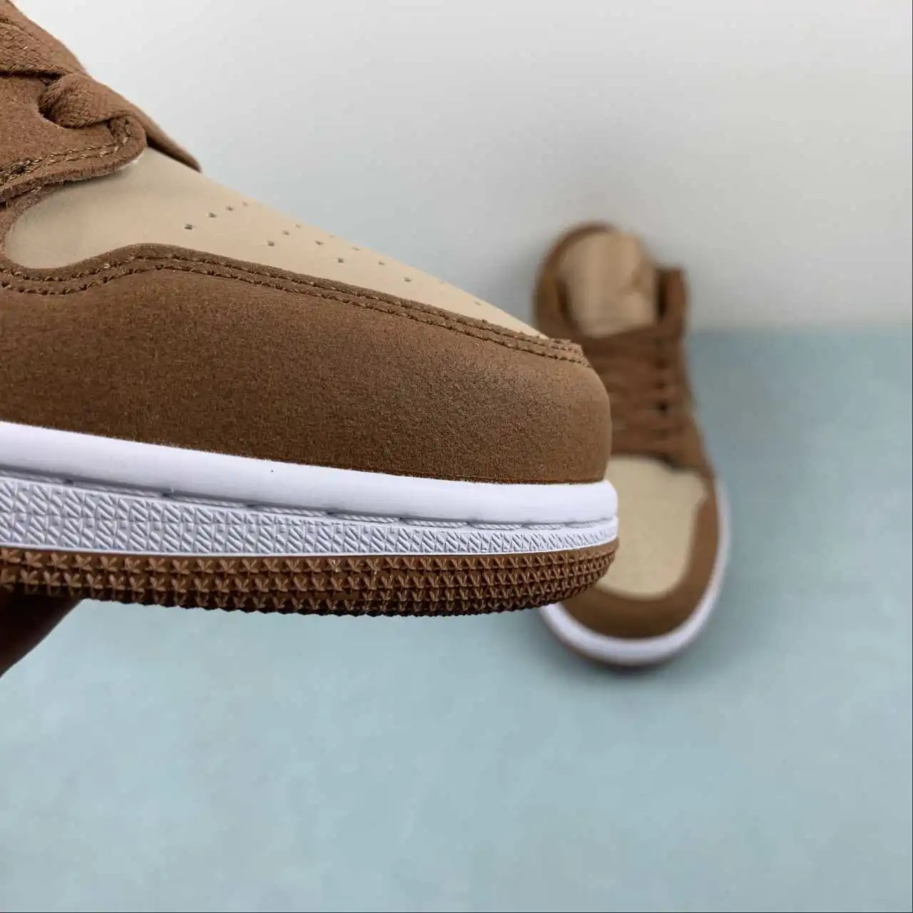 Air Jordan 1 Low FJ3453-200 7