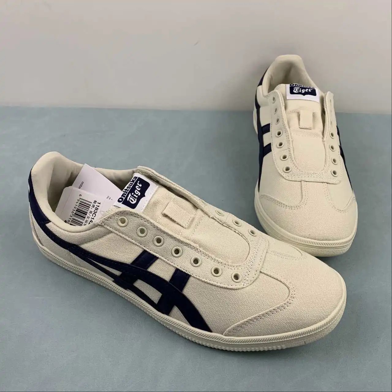 Asics Onitsuka Tiger Tokuten 1183C142-200 thumbnail 2