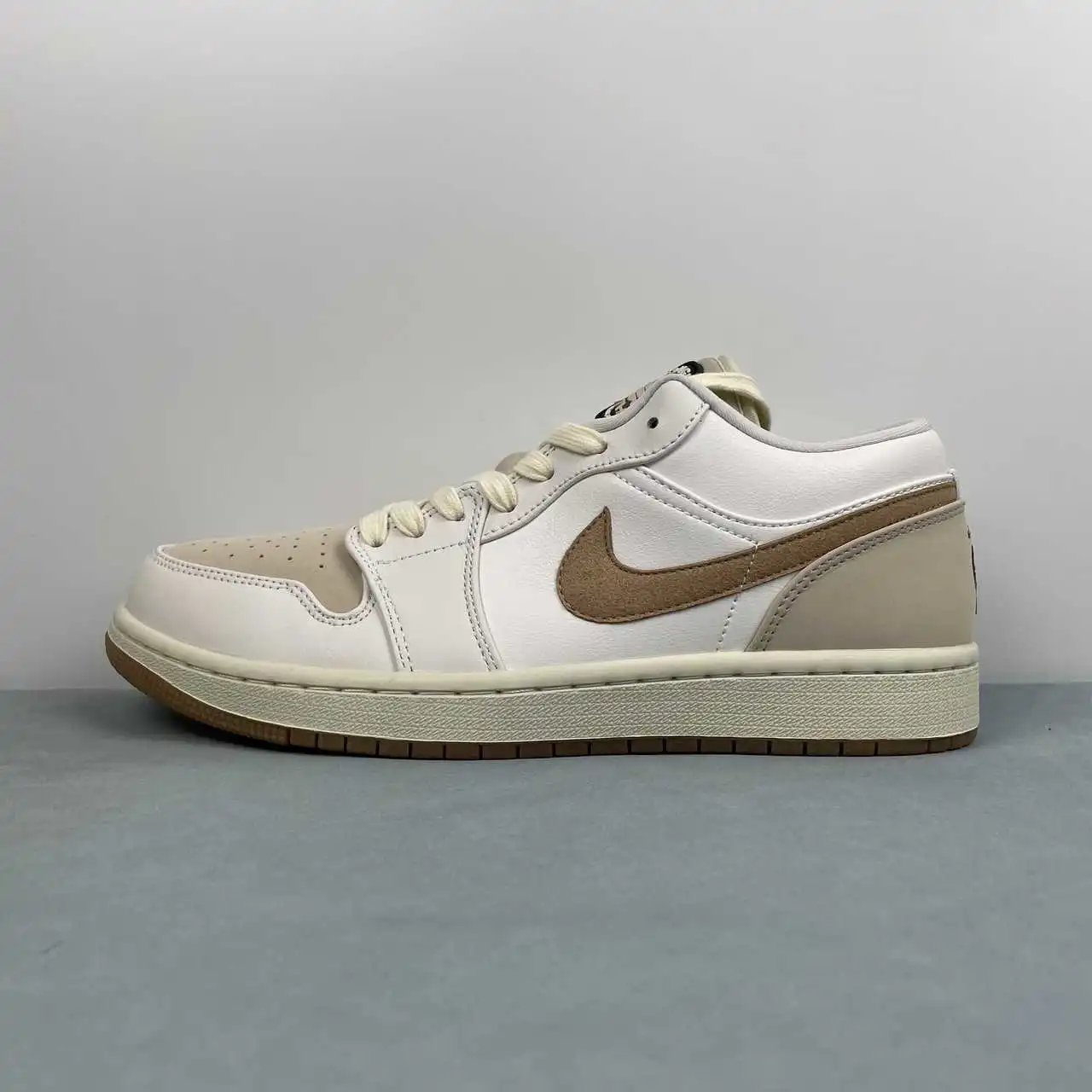 Air Jordan 1 Low IB8855-121 5