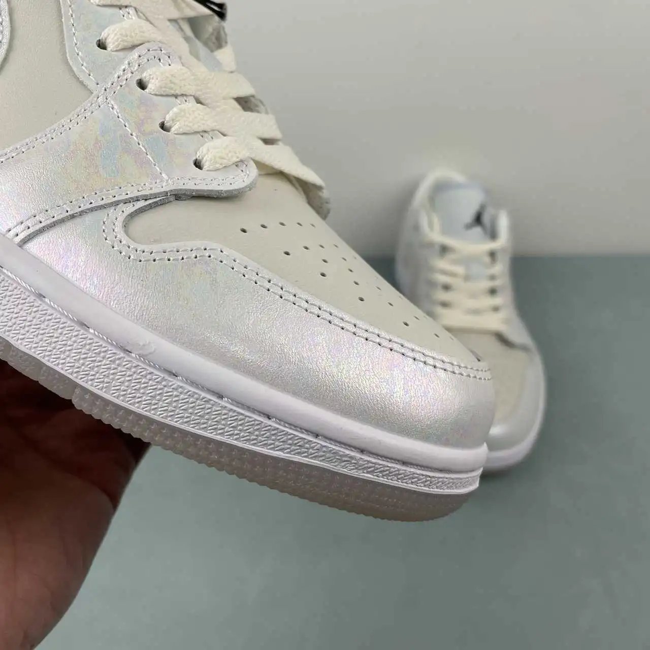 Air Jordan 1 Low HF4080-001 7