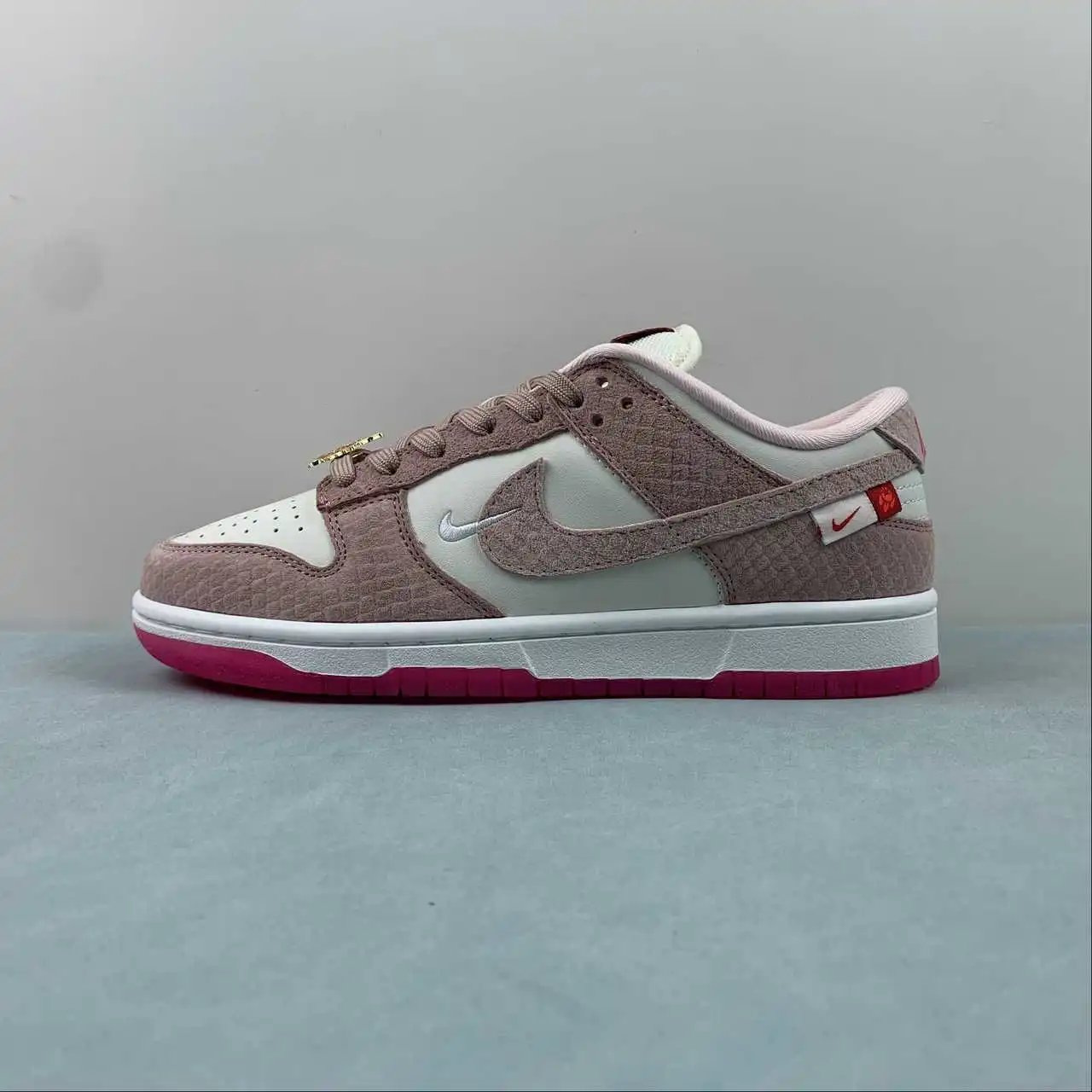 Nike Dunk Low FZ5065-118 thumbnail 4