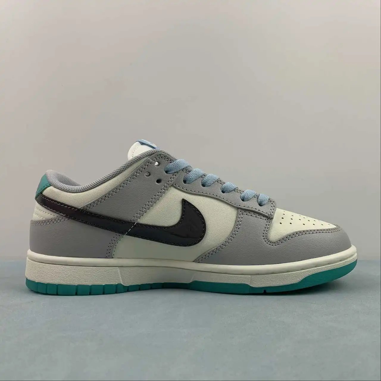 Nike Dunk Low FN3433-141 5