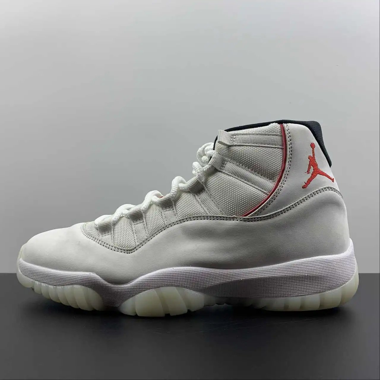 Air Jordan 11 378037-016 6
