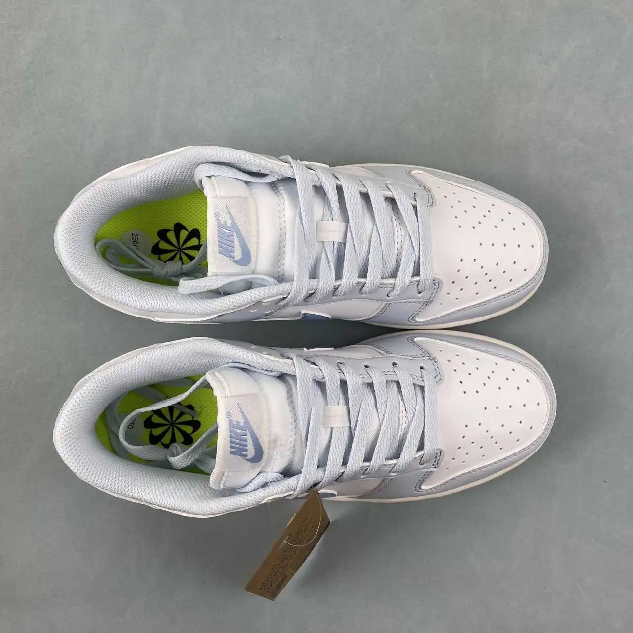 Nike Dunk Low DD1873-400 9