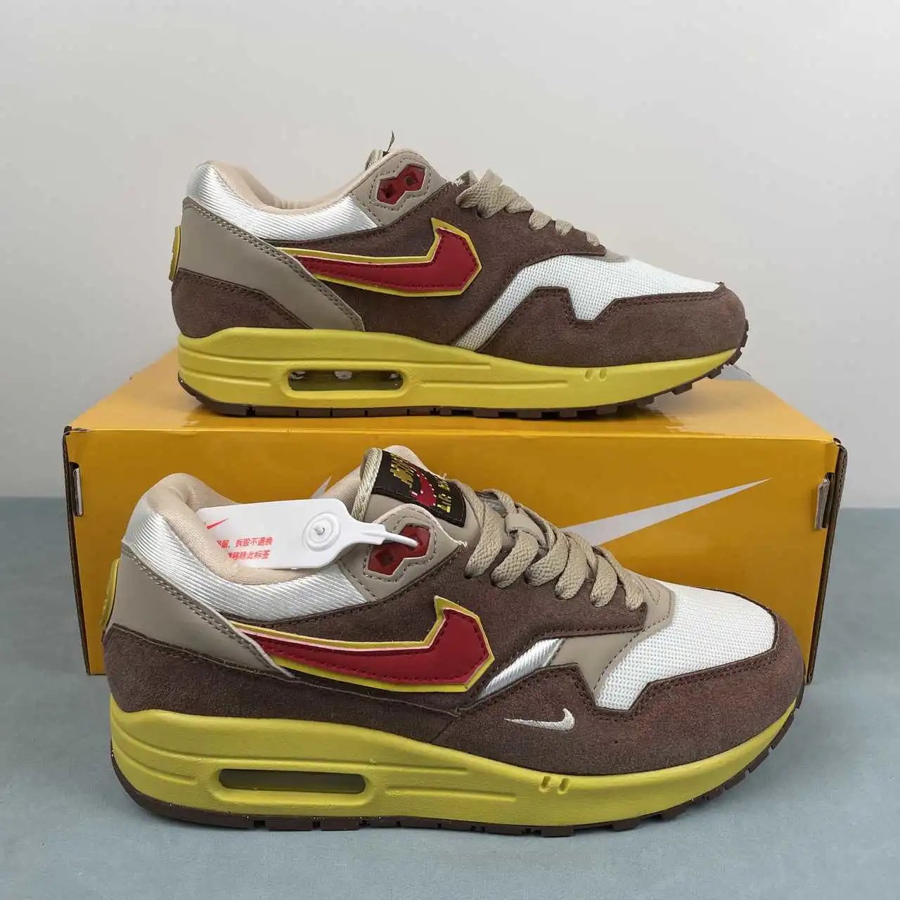 Nike Air Max1 HV5776-200