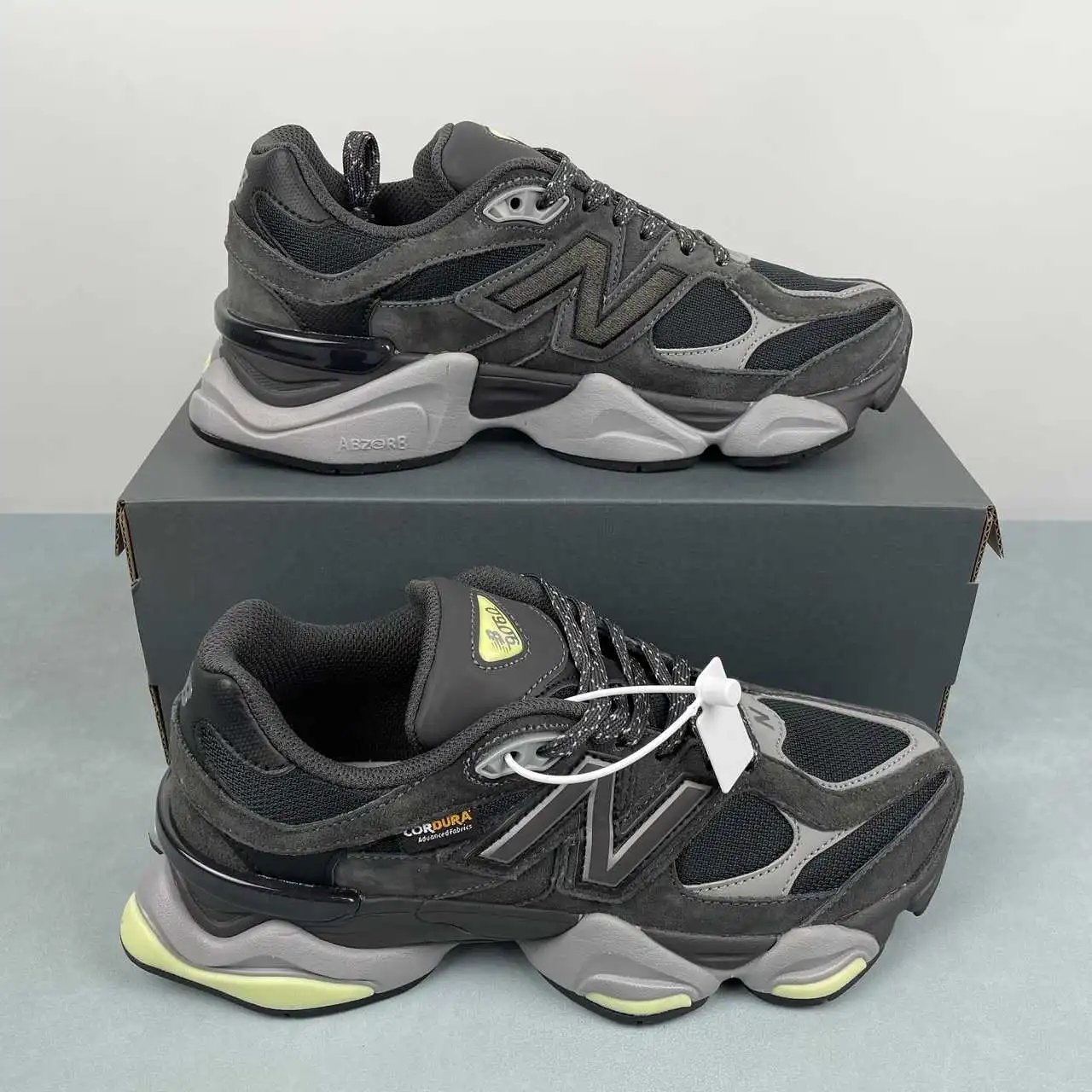 New Balance 9060 U90602P8