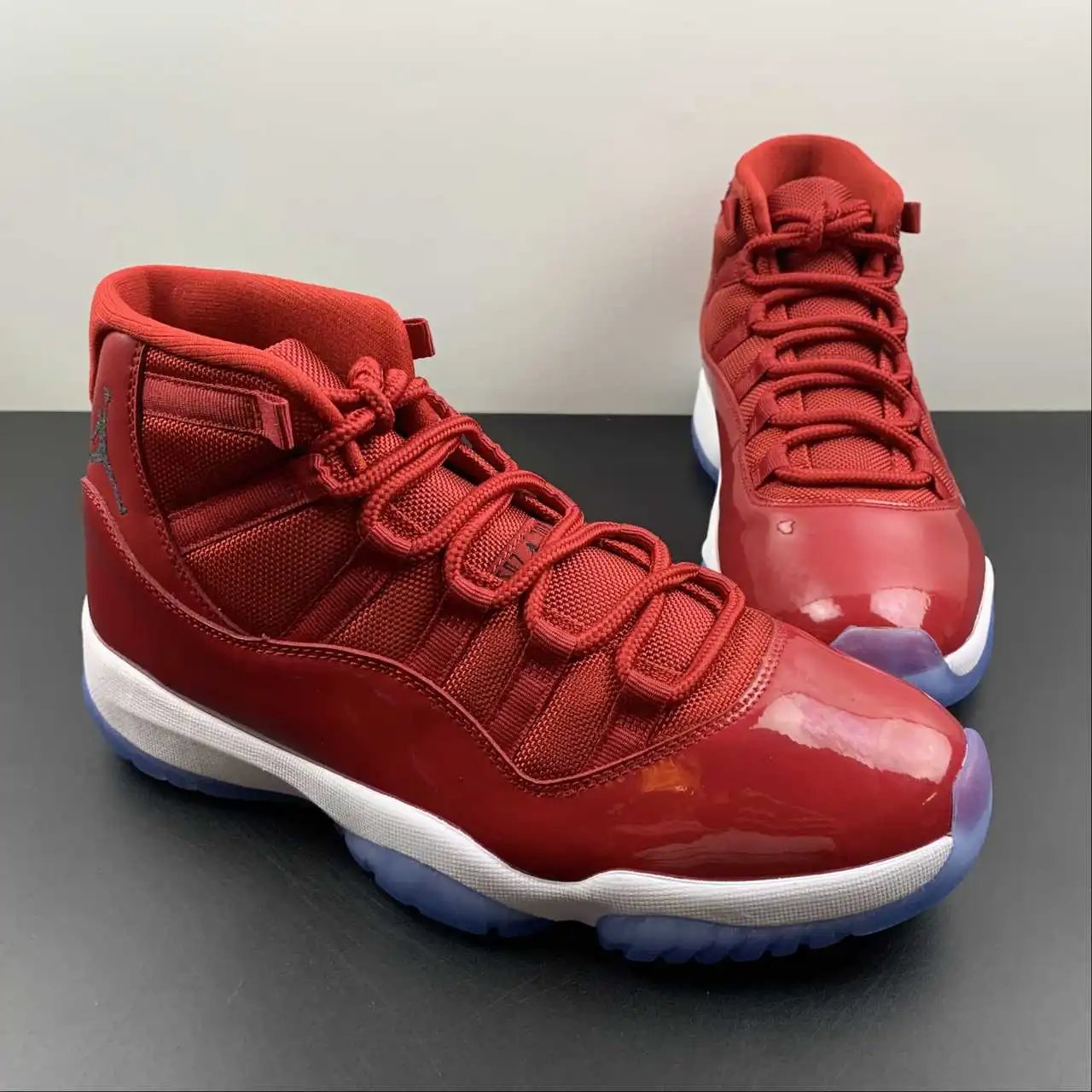 Air Jordan 11 378037-623 thumbnail 2