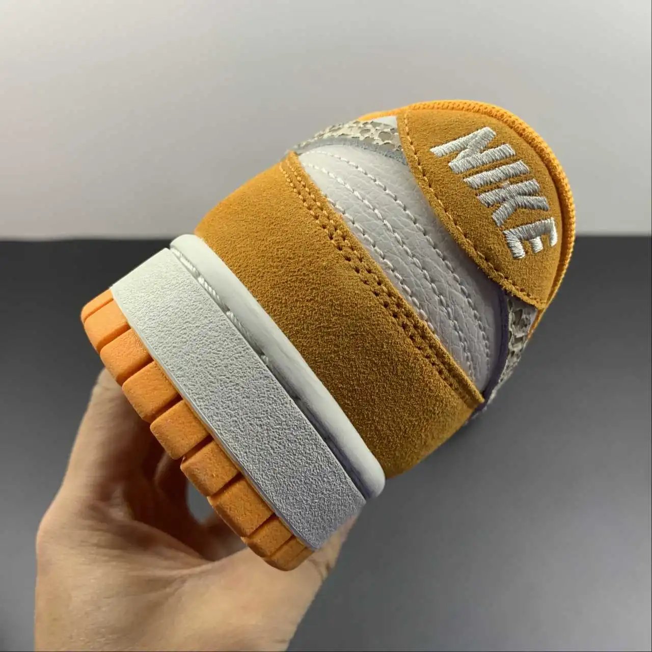 Nike Dunk Low DR0156-800 10