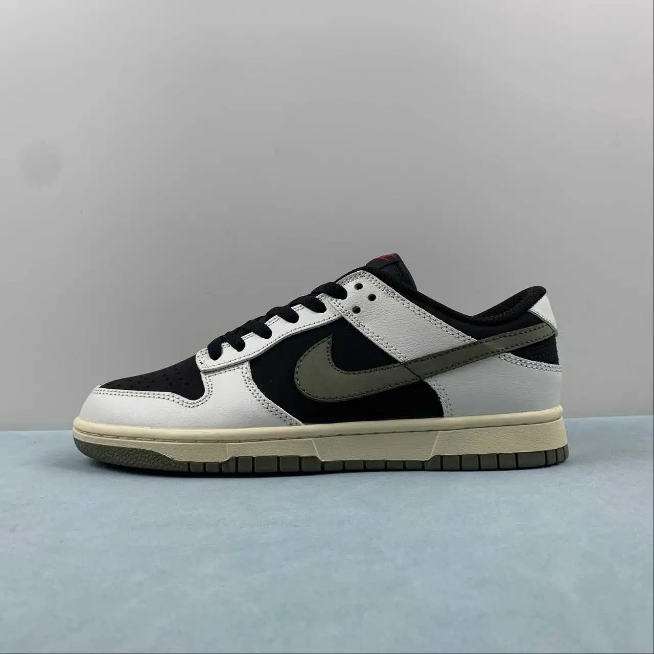 Nike Dunk Low 630358-106 thumbnail 4