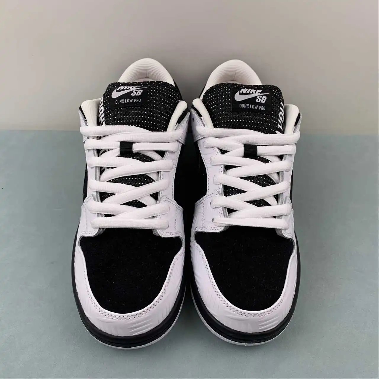 Nike Dunk Low FD2629-100 thumbnail 3