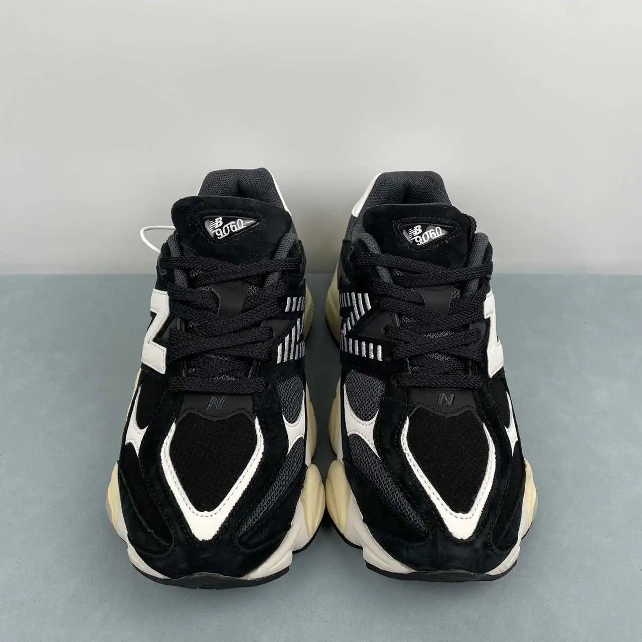 New Balance 9060 U9060AAA thumbnail 3