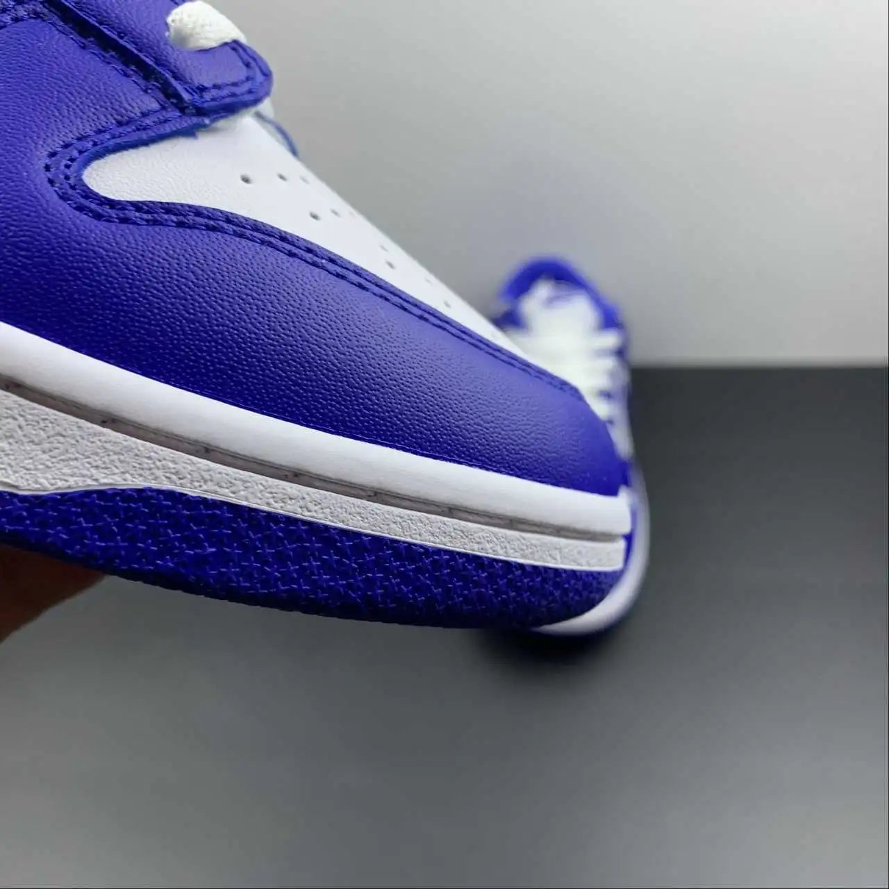 Nike Dunk Low DV7067-400 7