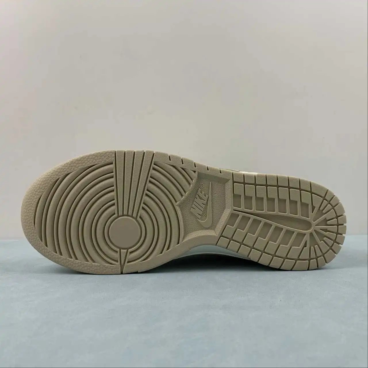 Nike Dunk Low DX5930-001 12