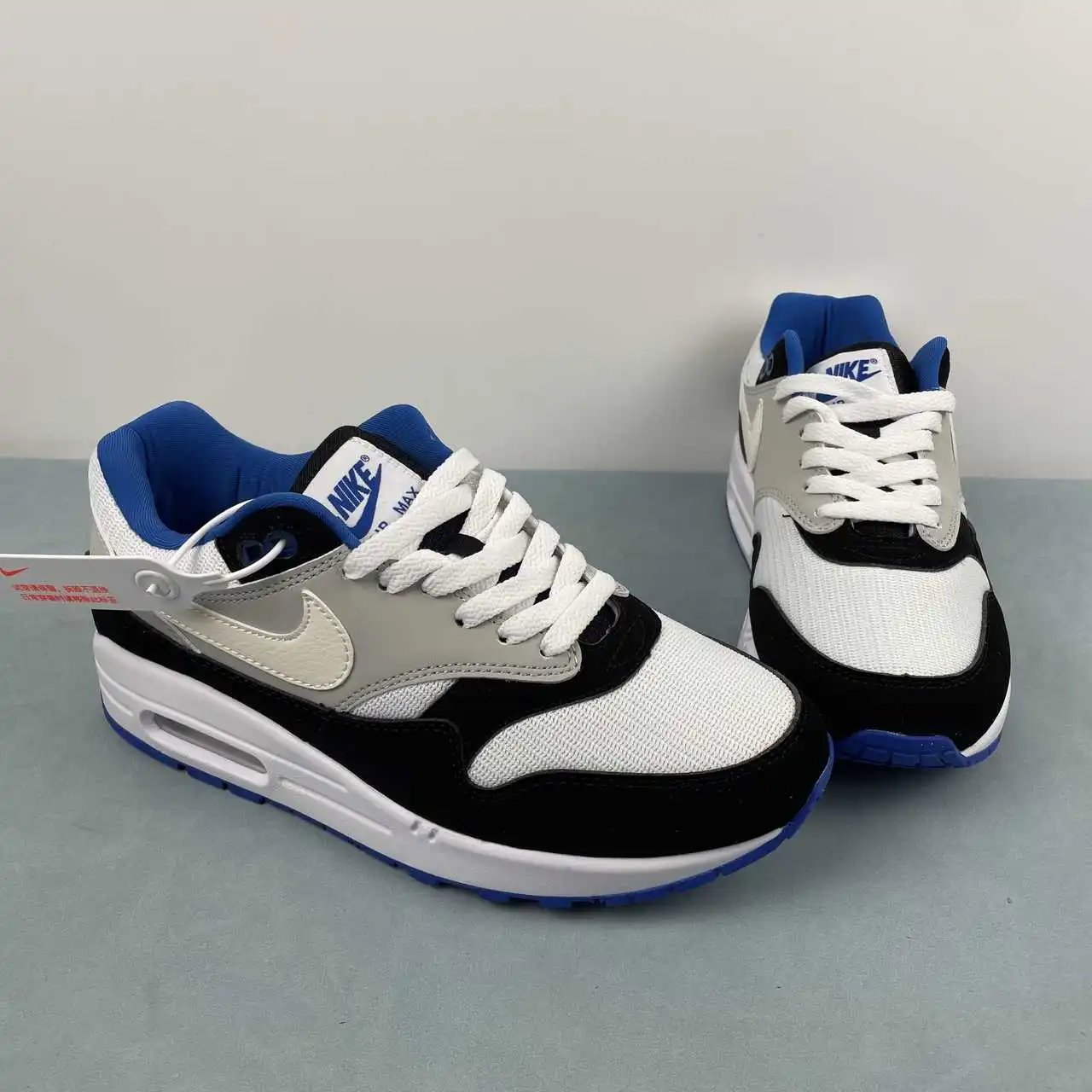 Nike Air Max1 875855-001 thumbnail 2