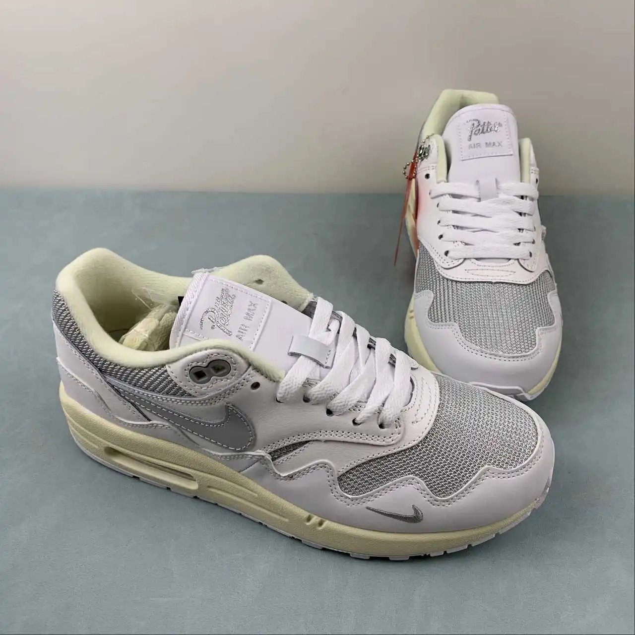 Nike Air Max1 DQ0299-100 thumbnail 2